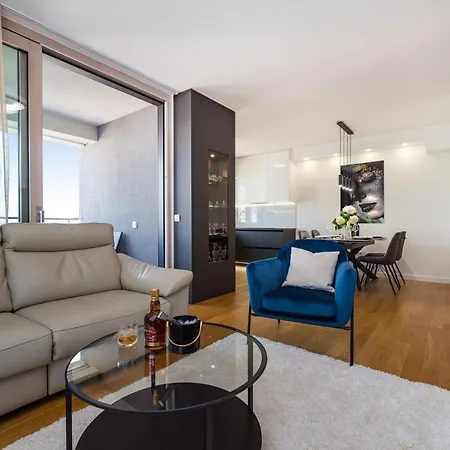 Luxury Nouvel *